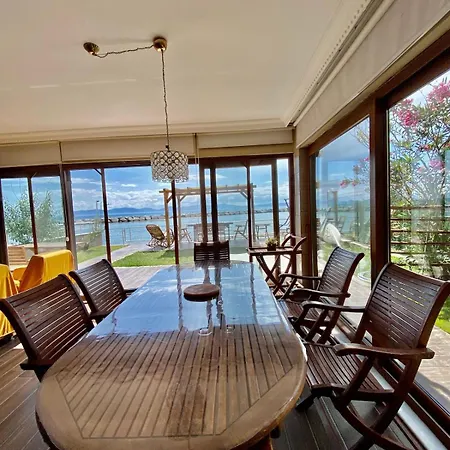 Villa Seafront Ayvalik